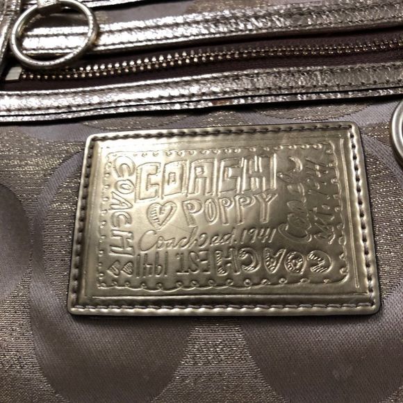 Coach Gold Poppy shoulder bag - Picture 6 of 9